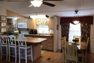 1038 8th St, Okeechobee, FL 34974 - Photo 6