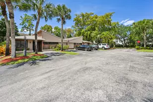 166 Sparrow Dr, Royal Palm Beach, FL 33411 - Photo 30