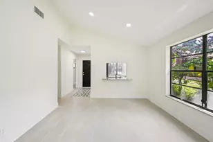 166 Sparrow Dr, Royal Palm Beach, FL 33411 - Photo 4