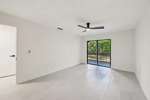 166 Sparrow Dr, Royal Palm Beach, FL 33411 - Photo 16