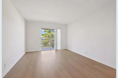 1790 Abbey Road #203, West Palm Beach, FL 33415 - Photo 4