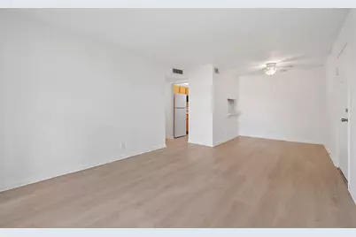 1790 Abbey Road #203, West Palm Beach, FL 33415 - Photo 2
