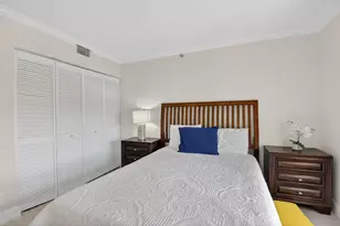 7129 Promenade Dr, Boca Raton, FL 33433 - Photo 24