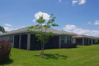 11441 SW Lake Park Drive, Port Saint Lucie, FL 34987 - Photo 4