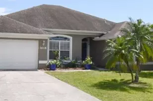 1618 SW Nervia Ave, Port Saint Lucie, FL 34953 - Photo 1