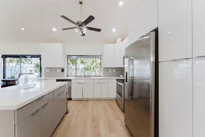665 Jeffery Street, Boca Raton, FL 33487 - Photo 10