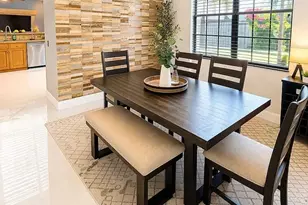131 Cameron Ct, Weston, FL 33326 - Photo 2