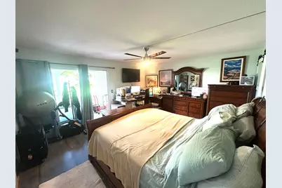 1092 Newport S, Deerfield Beach, FL 33442 - Photo 12
