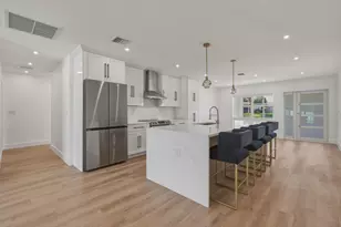 461 SW 1st St, Boca Raton, FL 33432 - Photo 8