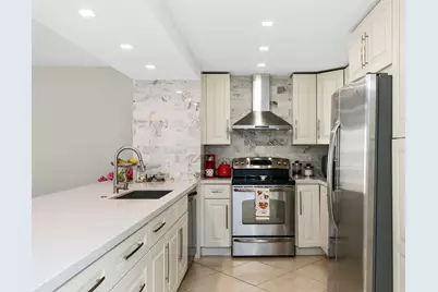 1147 Hillsboro Mile #803, Hillsboro Beach, FL 33062 - Photo 4
