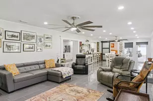 1950 Foxhollow Dr E, Auburndale, FL 33823 - Photo 22
