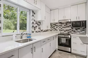 1950 Foxhollow Dr E, Auburndale, FL 33823 - Photo 40