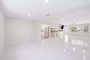 6410 Harding St, Hollywood, FL 33024 - Photo 6