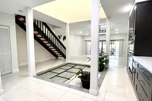 1905 Canterbury Cir, Wellington, FL 33414 - Photo 6