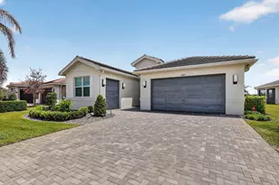 11869 SW Poseidon Way, Port Saint Lucie, FL 34987 - Photo 2