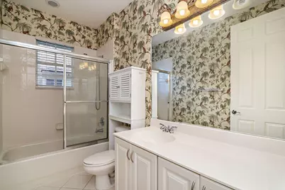 2002 Graden Drive, Palm Beach Gardens, FL 33410 - Photo 12