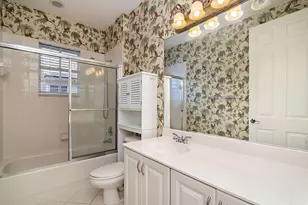 2002 Graden Dr, Palm Beach Gardens, FL 33410 - Photo 12