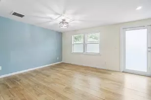 353 E Lakewood Rd, West Palm Beach, FL 33405 - Photo 2