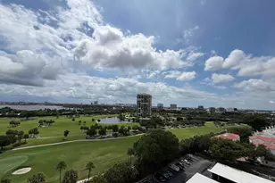 2000 Presidential Way, West Palm Beach, FL 33401 - Photo 38