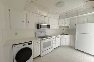 2000 Presidential Way, West Palm Beach, FL 33401 - Photo 12