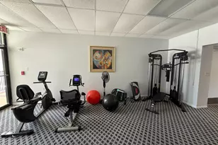 2000 Presidential Way, West Palm Beach, FL 33401 - Photo 56
