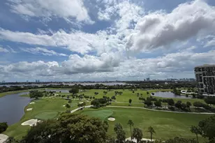 2000 Presidential Way, West Palm Beach, FL 33401 - Photo 2