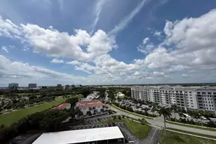 2000 Presidential Way, West Palm Beach, FL 33401 - Photo 44