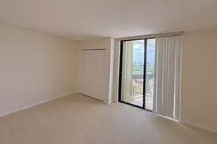 2000 Presidential Way, West Palm Beach, FL 33401 - Photo 20