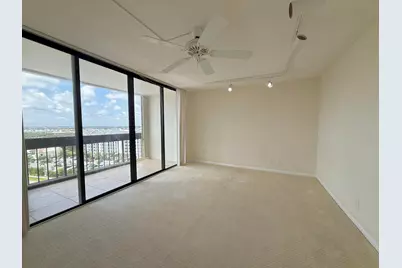 2000 Presidential Way #1204, West Palm Beach, FL 33401 - Photo 16