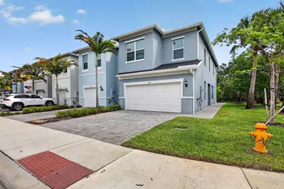 1887 SE Ocean Cove Way, Stuart, FL 34996 - Photo 2