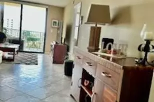 801 N Ocean Blvd, Pompano Beach, FL 33062 - Photo 10