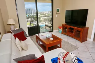 801 N Ocean Blvd, Pompano Beach, FL 33062 - Photo 18
