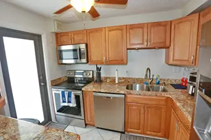 801 N Ocean Blvd, Pompano Beach, FL 33062 - Photo 10