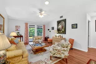 2641 Gately Dr W, West Palm Beach, FL 33415 - Photo 12