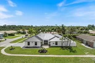 22100 Serenata Cir W, Boca Raton, FL 33433 - Photo 4