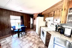 1610 SE 178th St, Summerfield, FL 34491 - Photo 10