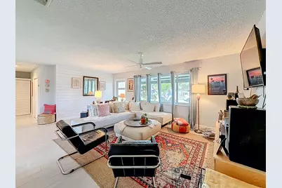 6 SE 10th Court, Deerfield Beach, FL 33441 - Photo 16