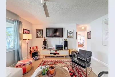 6 SE 10th Court, Deerfield Beach, FL 33441 - Photo 12