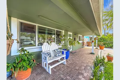 6 SE 10th Court, Deerfield Beach, FL 33441 - Photo 4