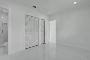 2301 Alcazar Dr, Miramar, FL 33023 - Photo 18