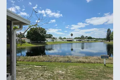 8027 9th Hole Drive, Port Saint Lucie, FL 34952 - Photo 4