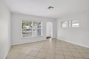 121 NW 52nd St, Oakland Park, FL 33309 - Photo 4