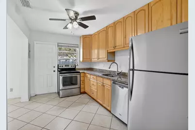 121 NW 52nd Street, Oakland Park, FL 33309 - Photo 8