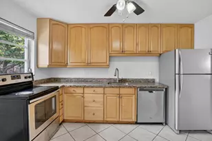 121 NW 52nd St, Oakland Park, FL 33309 - Photo 10
