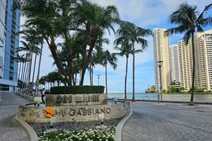 335 S Biscayne Blvd, Miami, FL 33131 - Photo 34