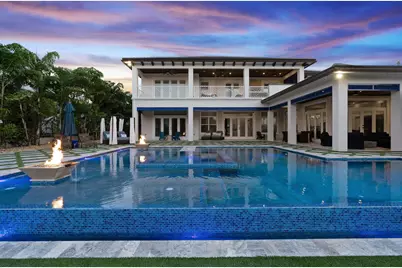 261 Old Jupiter Beach Road, Jupiter, FL 33477 - Photo 2