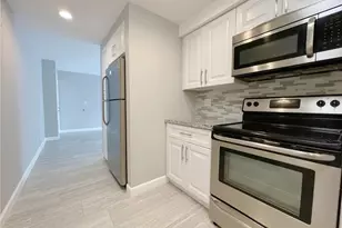 9 NE 19th Ct, Wilton Manors, FL 33305 - Photo 2