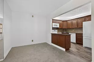 315 Pine Ridge Cir, Greenacres, FL 33463 - Photo 16