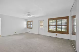 315 Pine Ridge Cir, Greenacres, FL 33463 - Photo 14