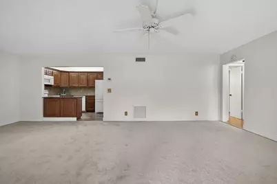 315 Pine Ridge Circle #D-1, Greenacres, FL 33463 - Photo 10